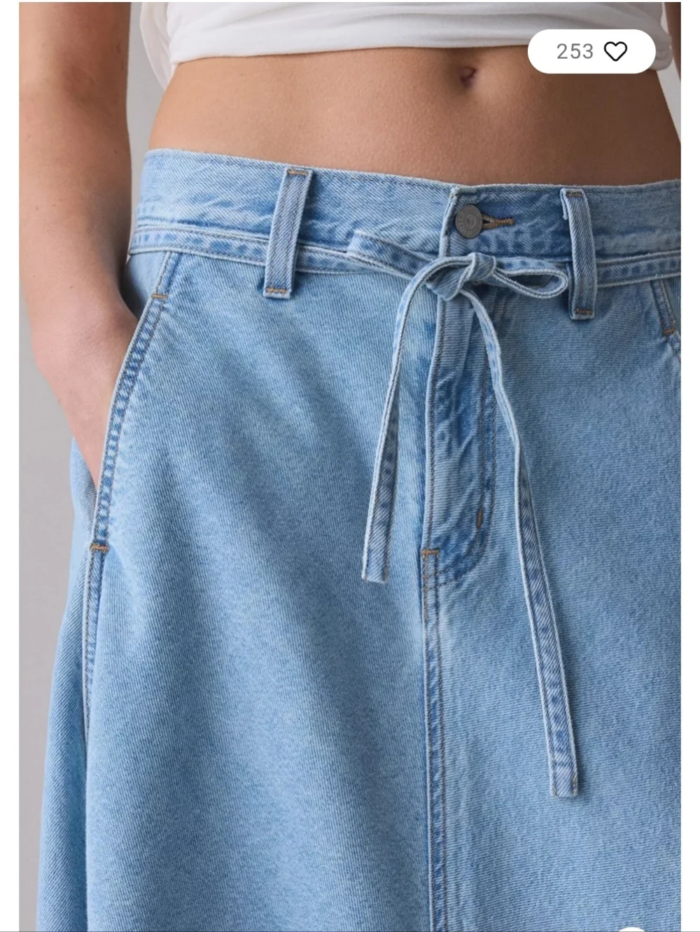 NWOT Levi's Xlong Light Wash Denim Skirt. Size 24. - Picture 11 of 13